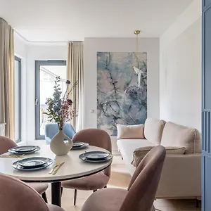 Monte27 - No.4 With Terrace By Oneapartments Apartament